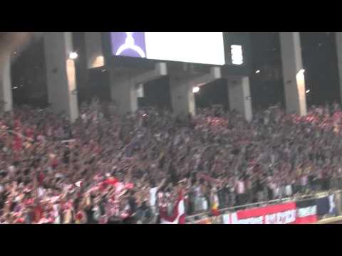 Atlético de Madrid - Supercopa Europa 2010 - Ambiente afición atlética - Minuto 65