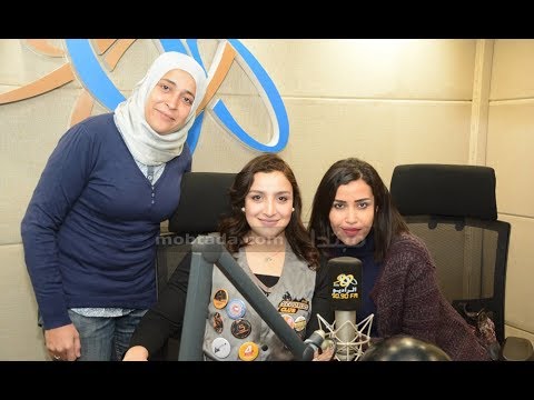 كلام معلمين أحمد يونس يستضيف بنات يقدن دراجات بخارية