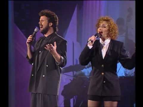 PIMPINELA "ES MENTIRA"