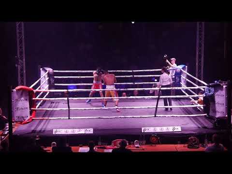 Joan Canaveral vs Bato Berkatsashvilli - Boxen am Bölle 12.10.19