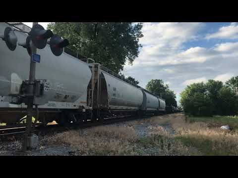 Ns 6903 leads mixed freight