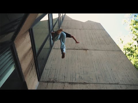 MIND THE GAP - Short Film (2022)