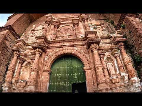 Templo de San Pedro y San Pablo de Zepita en Puno, PE