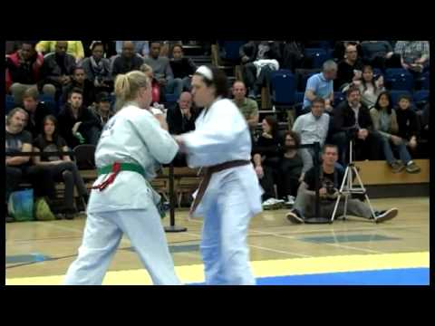 Sara Hagge (Sweden) v Ros Montgomery (England)