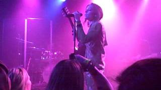 Skylar Grey - Can&#39;t haunt me Zombies ( Live @ The Roxy )