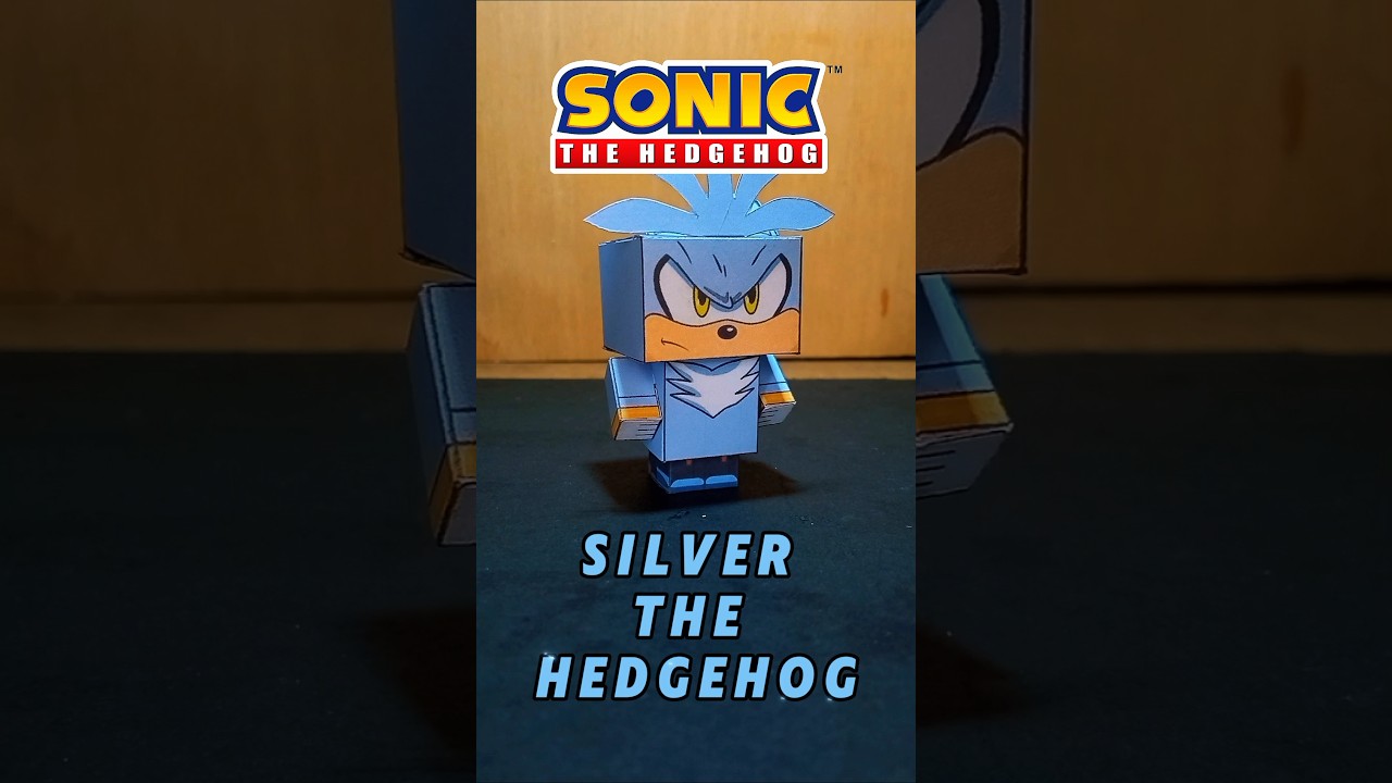 Silver the Hedgehog #sonicthehedgehog #sonic #sega #silverthehedgehog #papertoy #diy #papercraft