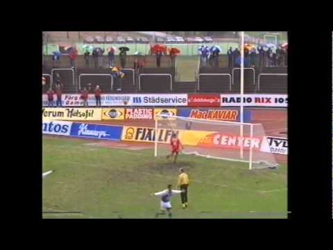 Ayo Oyedeji - Dreamgoal against Umeå FC without ball touching ground