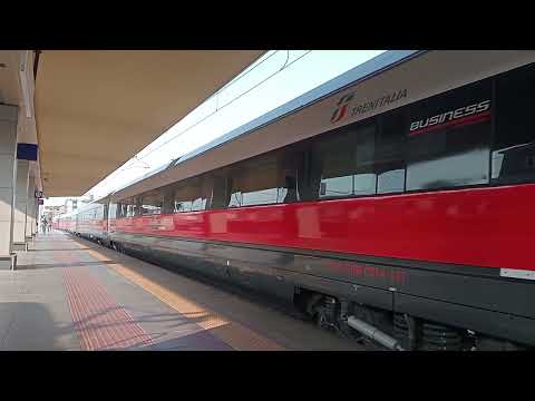 Frecciarossa in partenza da Torino porta Nuova