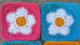 Crochet Daisy Flower Granny Square