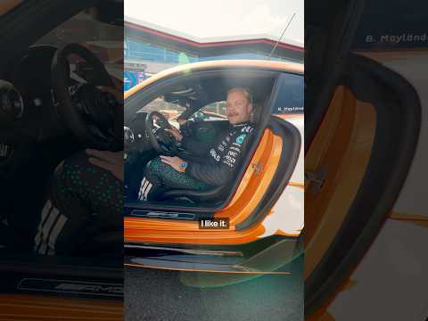 The F1 safety car has a new look 😎 #f1 #formula1 #mercedesf1