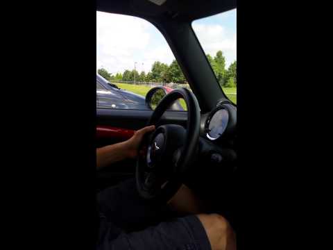 MINI Cooper vs ABARTH