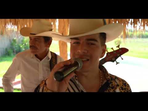 El Angel del corrido -(COVER) - En esta soledad