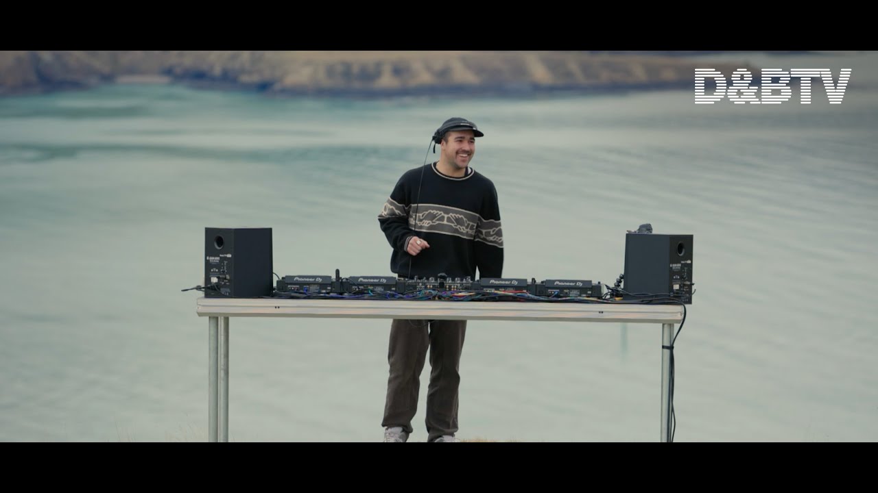 Azifm - Offline Collective Presents: D&BTV (DJ Set)