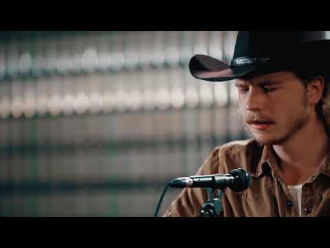 Original 16 Brewery Sessions - Colter Wall - "The Devil Wears a Suit and Tie"