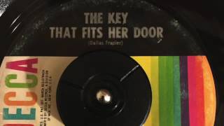 Jack Greene - The Key That Fits Her Door