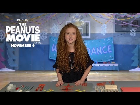 Peanuts (Featurette 'Red Baron Clothespin Plane')