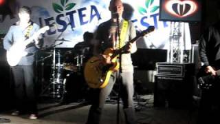 Faldas Largas - Café con Piernas union rock show