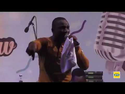 WOW FRANCIS AMO CHARGED THE ATMOSPHERE WITH HOT GHANA PRAISE SONGS AT ADOM KWAHU GOSPEL ROCKSHOW