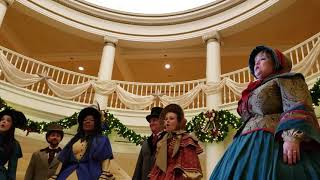Christmas Canon/Angels We Have Heard On High - Voices of Liberty - EPCOT - Walt Disney World!