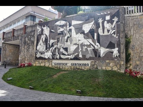 Brian Sewell discussing Picasso's 'Guernica' in Guernica & the Bilbao Guggenheim. Naked Pilgrim 2003