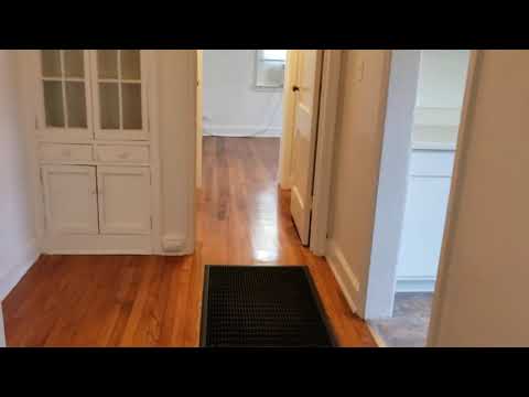 Adorable 1 Bedroom Apt / 1 Block to Duke! property video