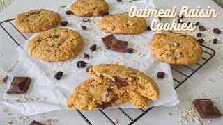 Chocolate Filled Oatmeal Raisin Cookies With Brown Butter | Cookies de Aveia e Uva Passas