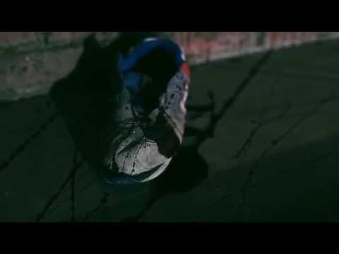 Daffy el audio - Rojo (video oficial ) 2017 new