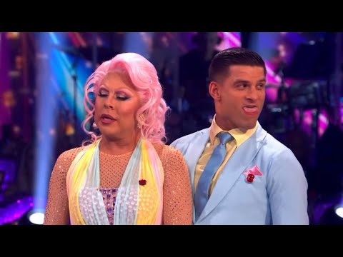 LA VOIX ON STRICTLY “I CAN ONLY DO THE CHOREOGRAPHY I’M GIVEN ANTON, THANK YOU”   ALJAŽ’S FACE 👀🤣