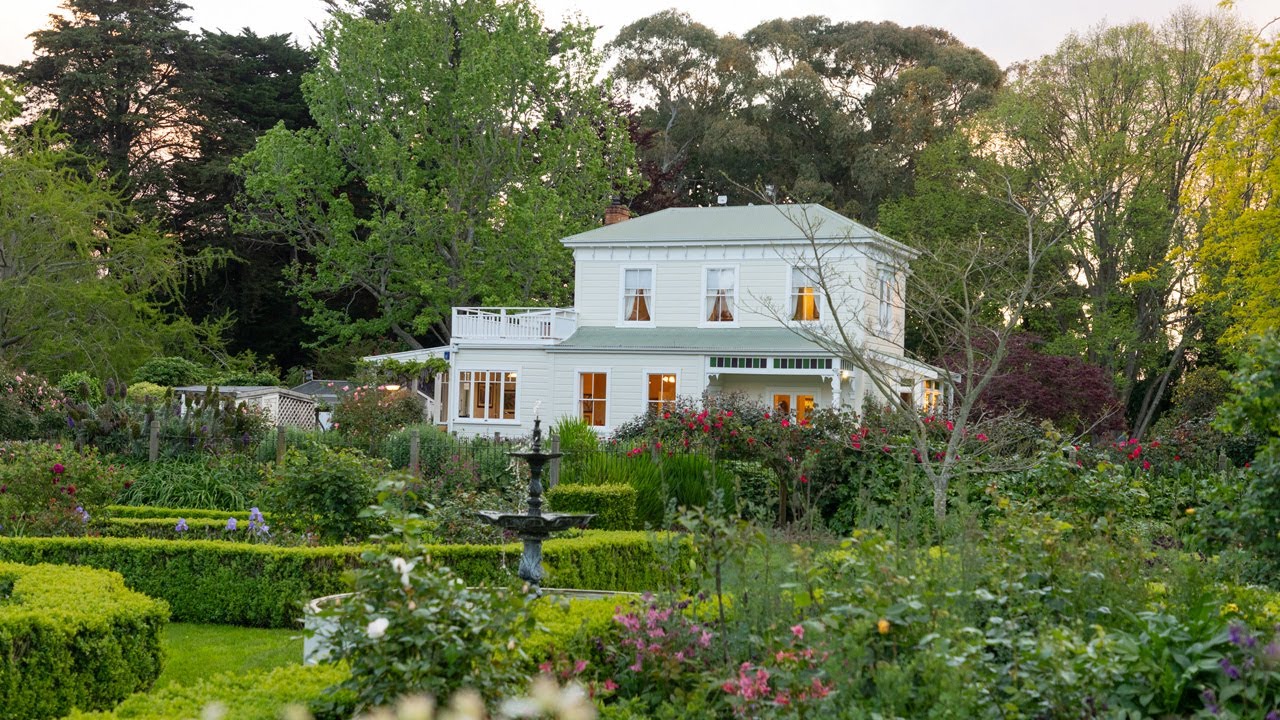 Majestic Greenhaugh Gardens – A Timeless Estate