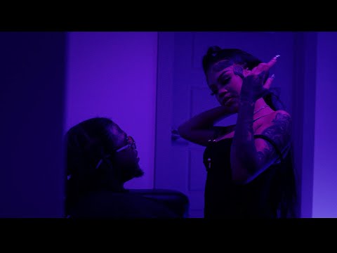 TLG Deuce x Coach Joey feat. Vicha'e  - Juicy [Official Video] (starring Molly Brazy)