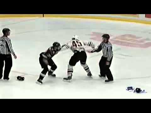 Zach Beaton vs Julien Proulx