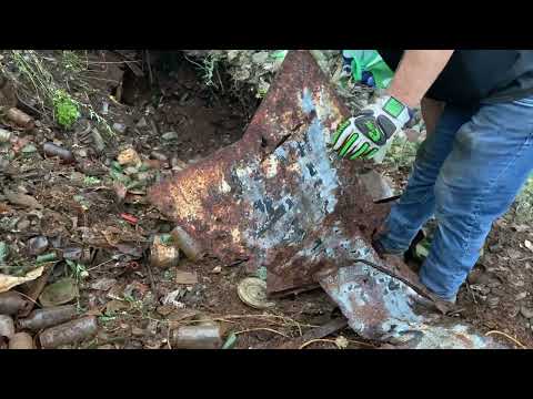 Local inside thread bottle and a roach out arrow advertising sign