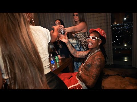 Wiz Khalifa, Chevy Woods - Scarface [Official Music Video]