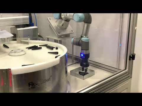 FlexiBowl and UR Demo Robotics and Automation 2022