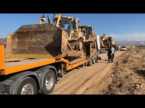 Transporting Caterpillar Excavators 365C - 245 And Caterpillar D6R - Fasoulas Heavy Transports