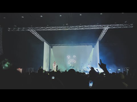 Kacperczyk & Julia Pośnik @ Kryzys Wieku Wczesnego (MCK, Katowice 12.03.2022)