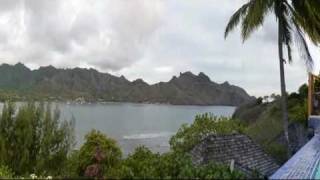 preview picture of video 'L'hôtel Keikahanui Nuku Hiva Pearl Lodge et la baie de Taiohae - Marquises - French Polynesia'