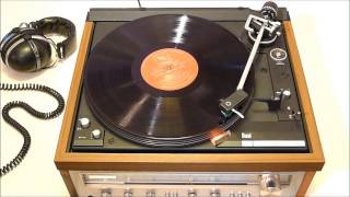 1977 Dual 604 turntable playing Escape From New York theme