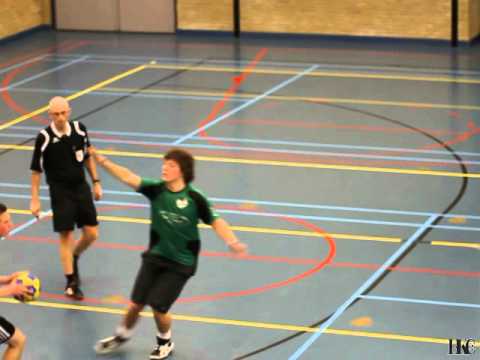 Competitewedstrijd HKC A1 - Vriendenschaar A1   (7 januari 2011)  [Fragment 6]