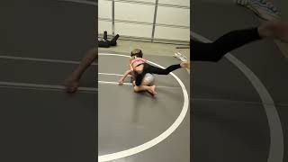 Download lagu Wrestling Quest and cousin Bella she gets him with the leg mp3 Download lagu Wrestling Quest and cousin Bella she gets him with the leg mp3