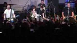 small brown bike - sleeping weather @ the fest 6