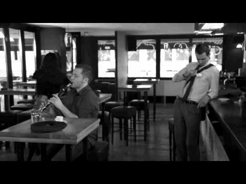 Vanja Muhovic & Divanhana - Lijepi li su mostarski dućani.avi