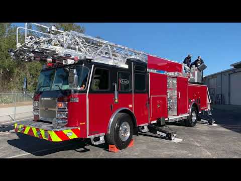 Walk Around of Barrow County Emergency Service's HR 100 - SO143374