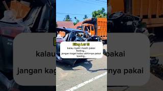 Download lagu Tragedi 11 Detik! Nikung Melebar, Dua Mobil Jadi Korban” mp3