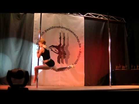 Adelaïde Voneche BK paaldans 2015