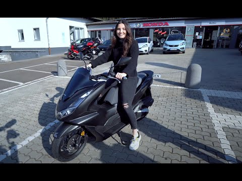 Genialer Campingroller: Honda Roller PCX 125 2021 Leichtkraftrad B196 mit Generator und Keyless.