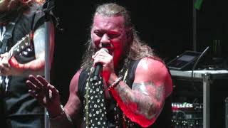 Fozzy Painless Chris Jericho WWE wrestler Feed the Machine Tour, Mohegan Sun
