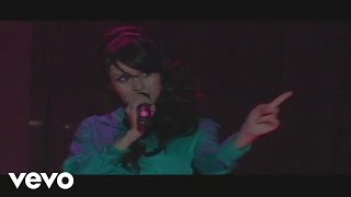 Belanova - Te Quedas O Te Vas (En Vivo)