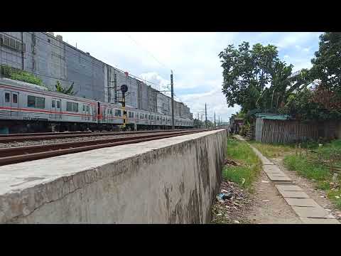KRL JR 205-29&204-29 berangkat stasiun Kranji menuju ke stasiun Cikarang Jawa barat!!