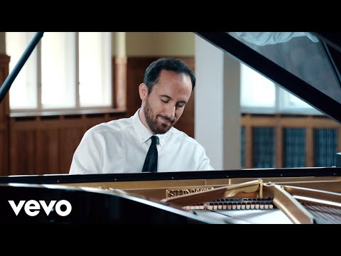 Igor Levit - Bach (arr. Siloti): Air from Suite for String Orchestra No. 3